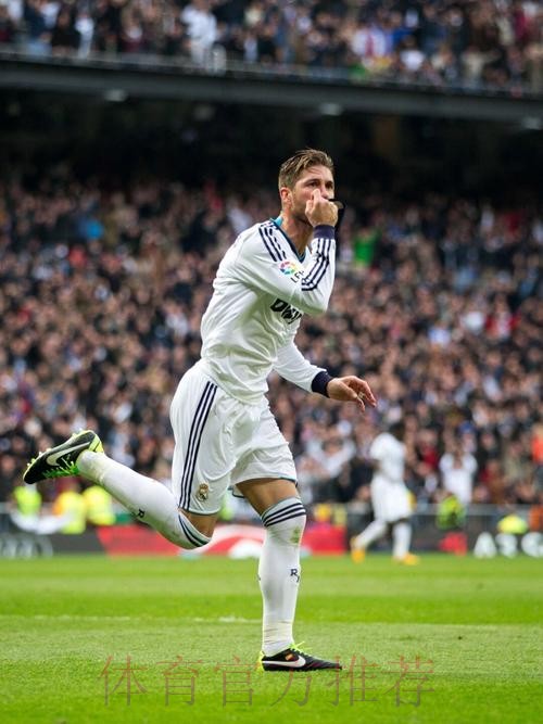 安帅:本泽马不会踢巴萨 有能力在没他的时候赢球